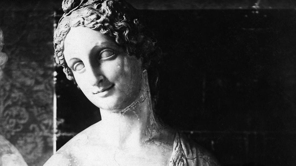 Flora on kaunis veistos, mutta se ei ole Leonardo da Vincin kätten jälkeä.