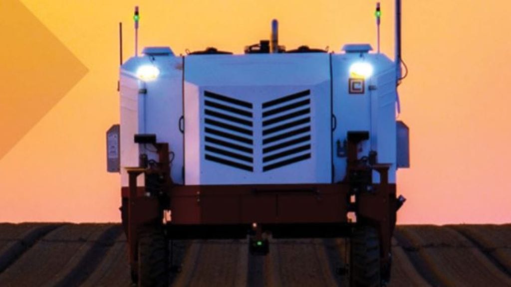 Rikkaruohot vaviskoon. Tämä robottikulkija on varustettu lasereilla.