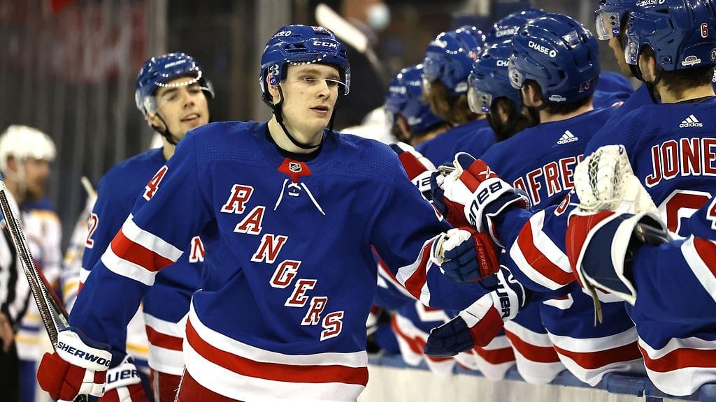 Kaapo Kakko tahkosi komean ottelun.