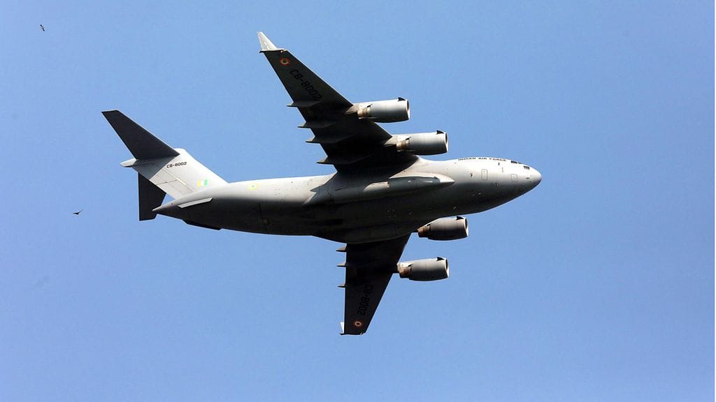 AOP C-17 Globemaster III 17.55812589