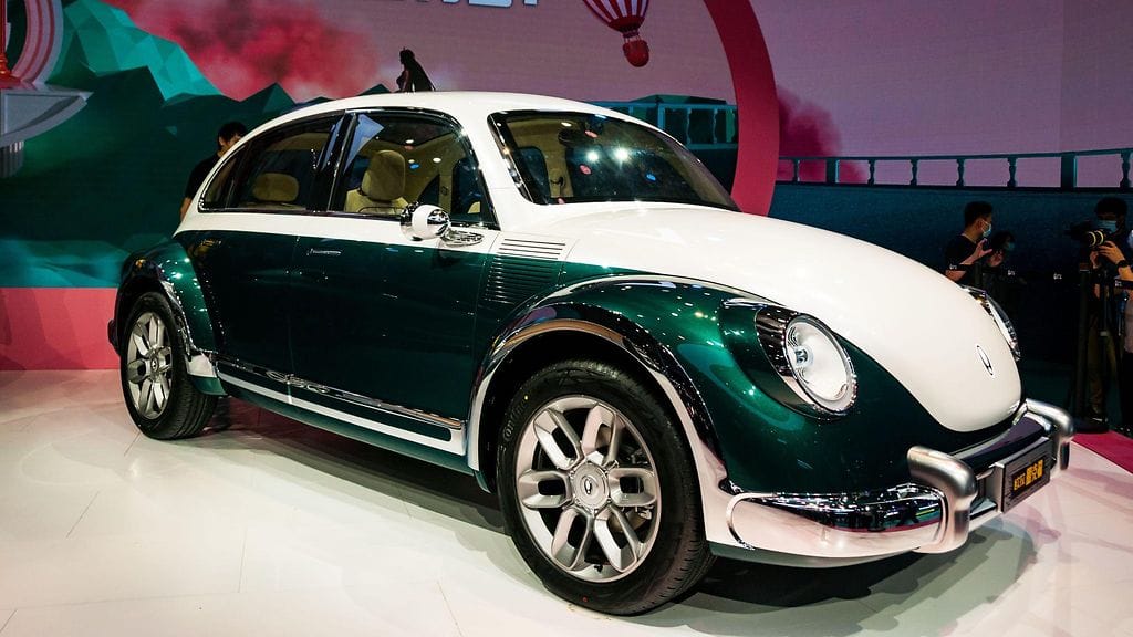 aop great wall ora punk cat