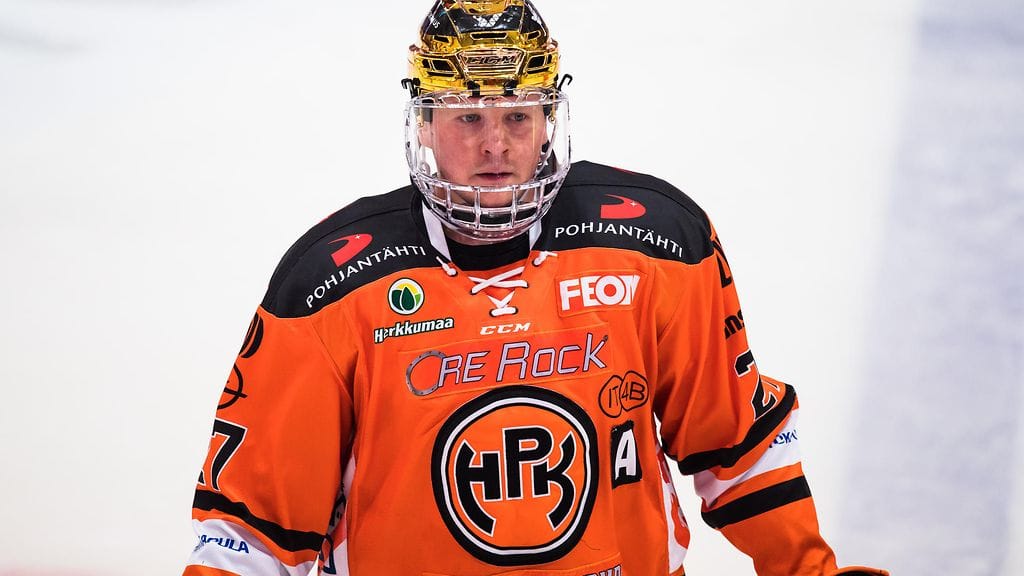 HPK:ssa SM-liigan pistepörssin voittaneen Petri Kontiolan kausi jatkuu MM-leirityksessä.