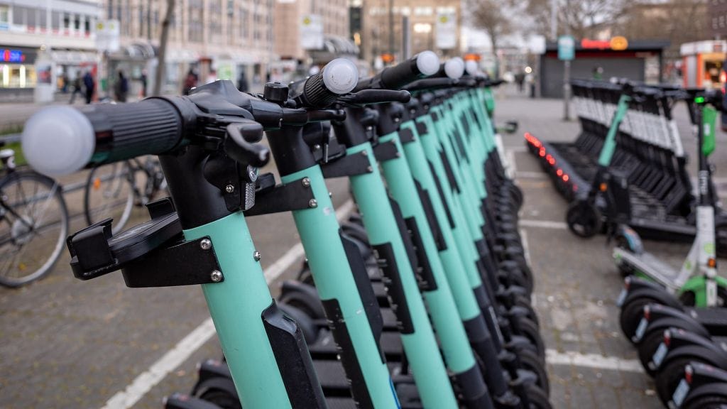 Kaikki eivät pidä sähköpotkulaudoista.