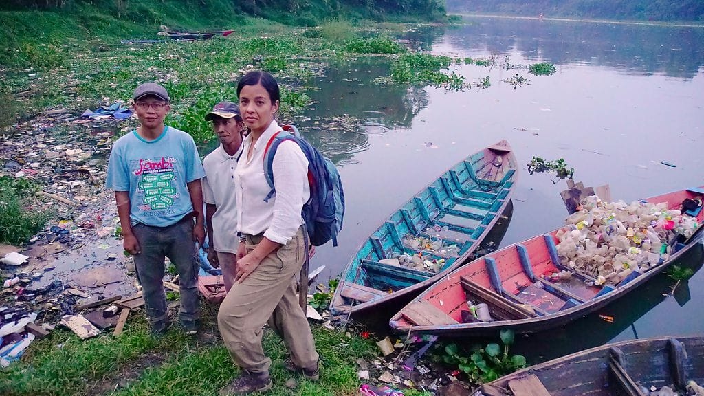 drowninginplastic_lizbonninc2a9rawandall3mediainternational12