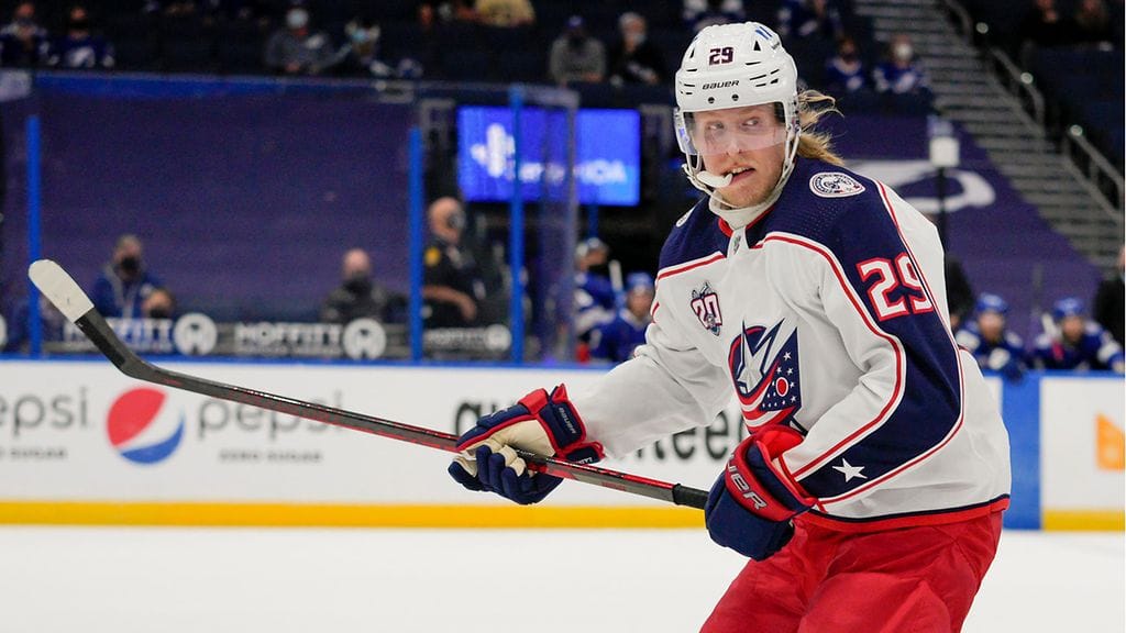 Patrik Laine palaa NHL-kaukaloon.
