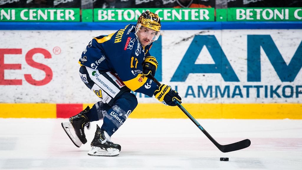 Justin Danforth takoi 2018–20 pisteitä Lukossa.