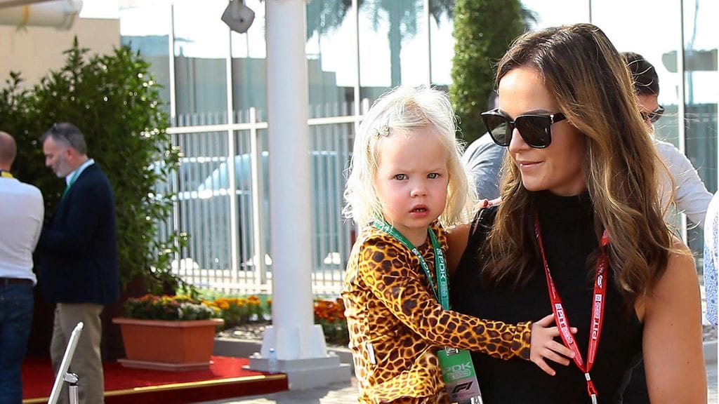 Räikkösten Rianna-tytär täyttää neljä vuotta.