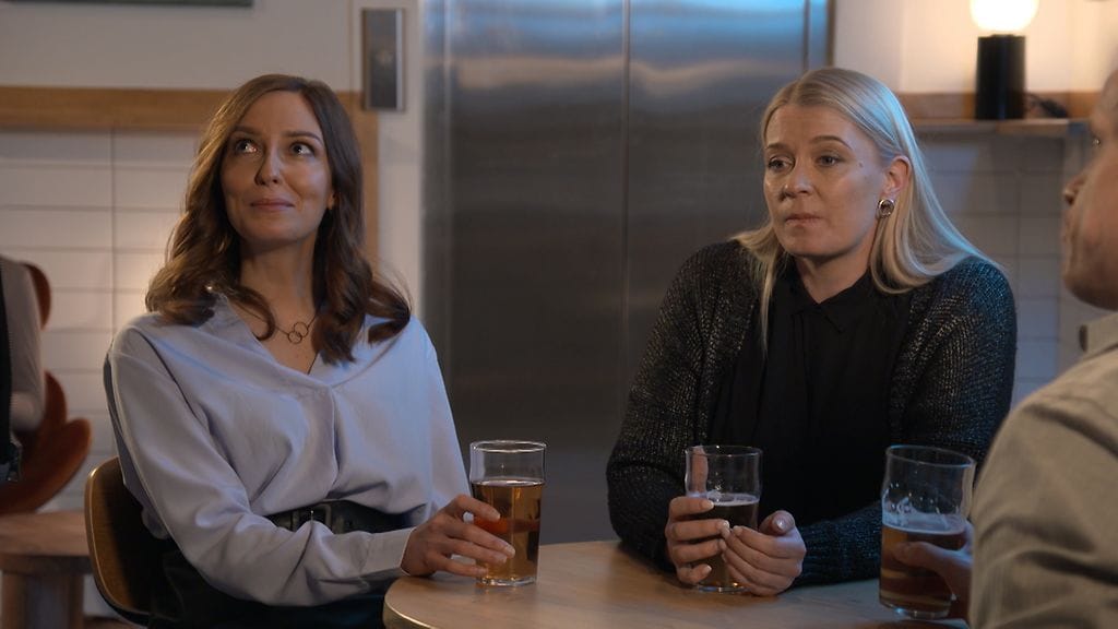 3994 01 linda joanna