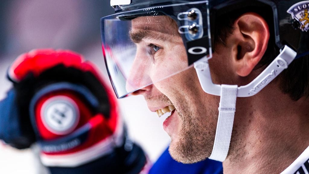 Mikael Ruohomaa on joutunut jättämään MM-kisat kesken.