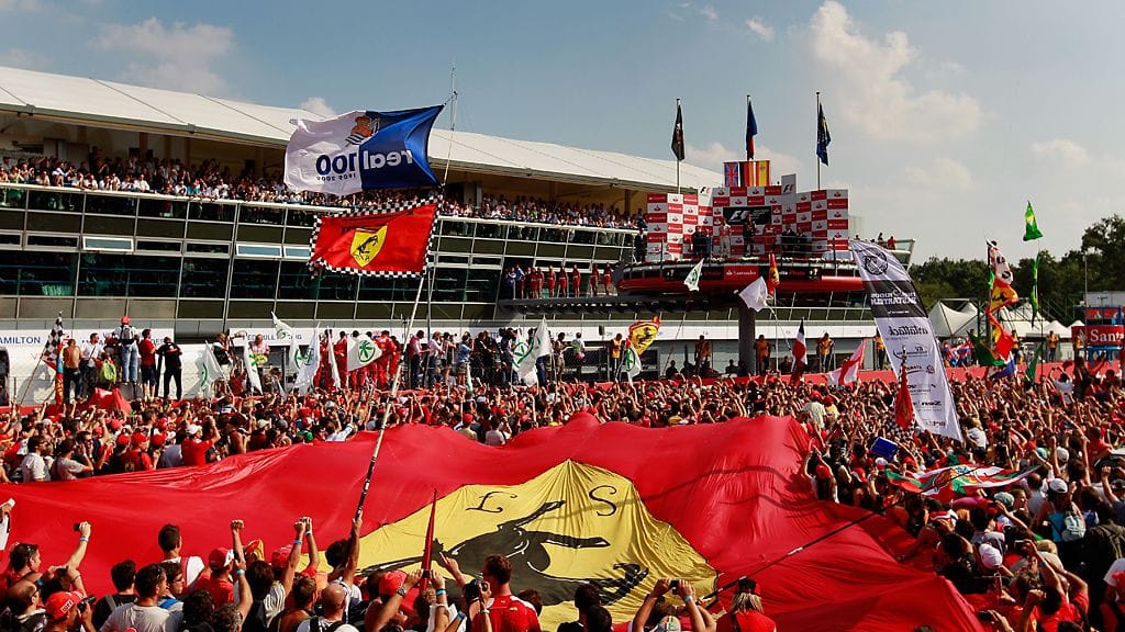 Palkintojuhlat Monzassa