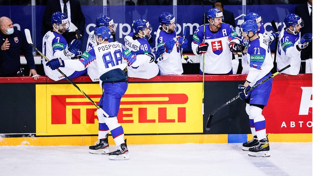 Kristian Pospisil takoi heti MM-kisojen ensimmäisessä erässä kaksi maalia.