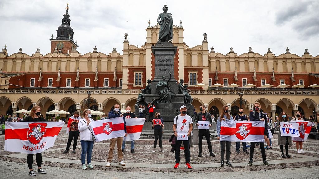 Valko-Venäjän opposition sananvapautta on kavennettu maassa rajulla voimankäytöllä.