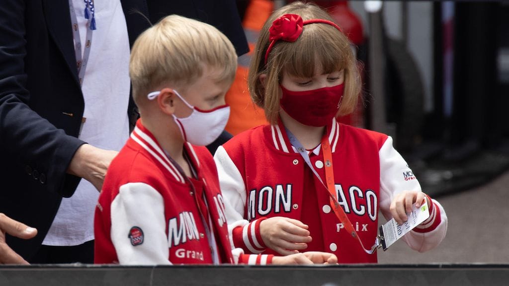 AOP Monacon kaksoset Jacques ja Gabriella