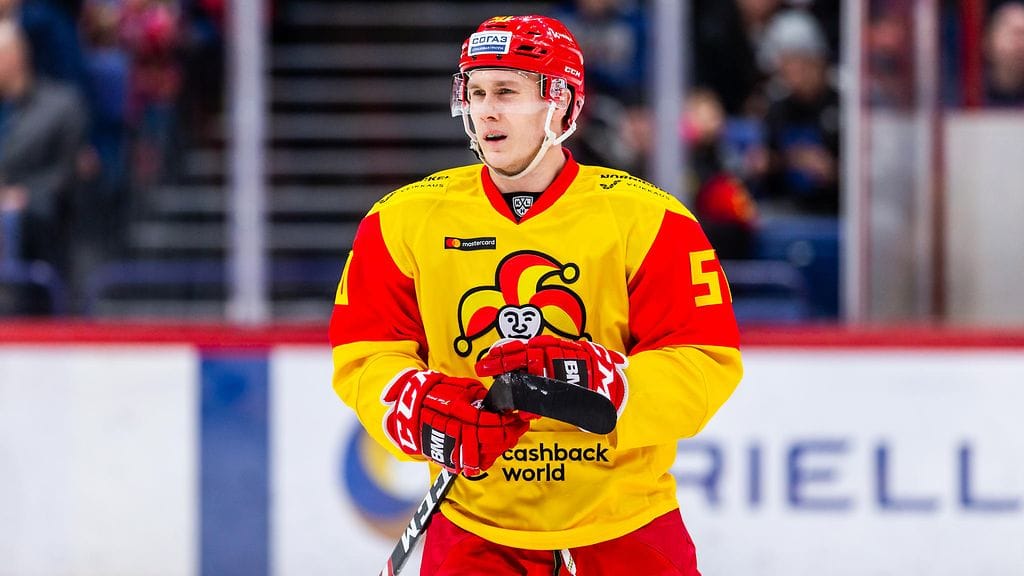 Viktor Lööv jatkaa uraansa Sveitsissä.