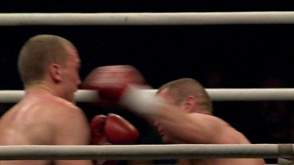 Niko Jokinen sai kovan iskun ottelun 3. erässä.