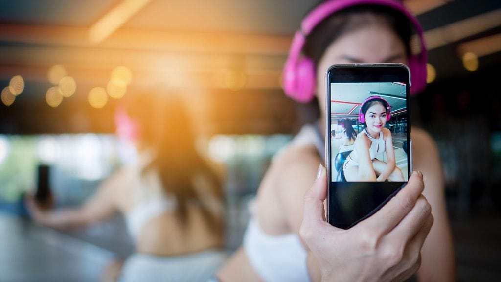 Brittinainen lähetti alusvaatekuvansa personal trainerilleen ymmärrettyään tämän kuvapyynnön väärin. Kuvituskuva.