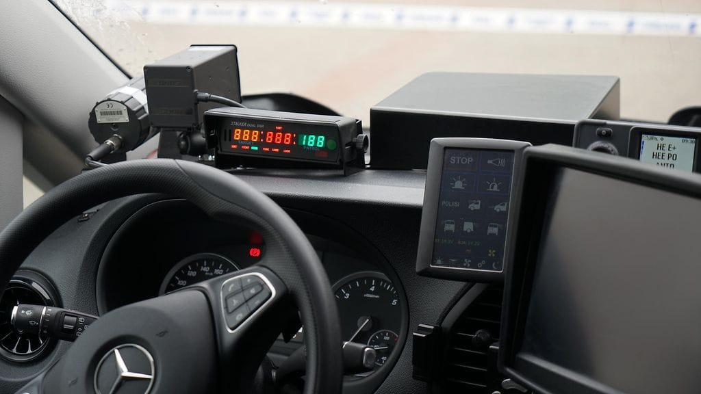 Poliisi otti epäillyn kiinni tapahtumapaikan lähistöltä.