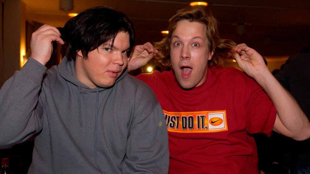 Juuso Myllyrinne ja Mikko "Peltsi" Peltola juonsivat yhdessä suosittua aamuohjelmaa ensin Radiomafian ja myöhemmin YleX:n taajuuksilla.