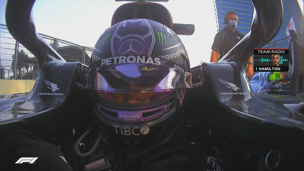 Lewis Hamilton kyseli tiimiradiossa syytä ulosajolleen.