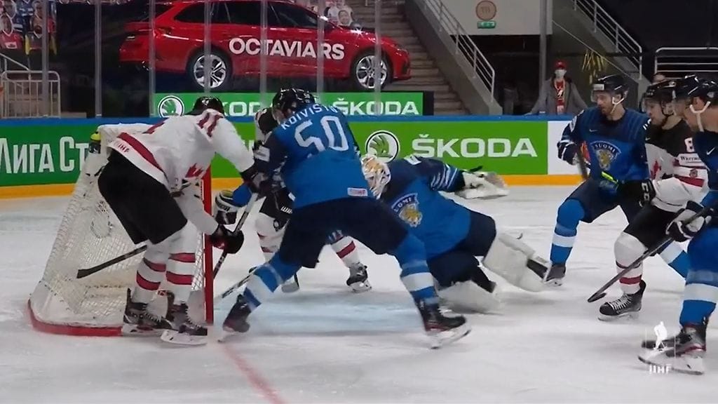 Maxime Comtois survoi Kanadan 1–1-tasoituksen Suomea vastaan MM-finaalissa.