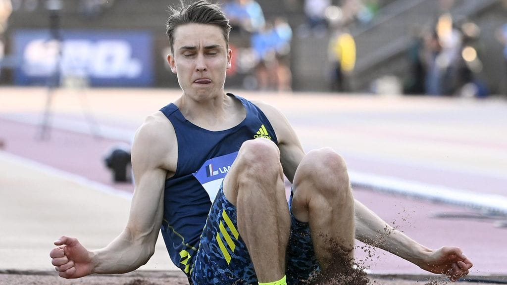 Simo Lipsasen hyppääminen täydellä vauhdilla ei toiminut.