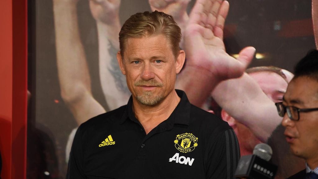 Peter Schmeichel ei sulattanut Uefan vaatimuksia Suomi-ottelun jatkosta.