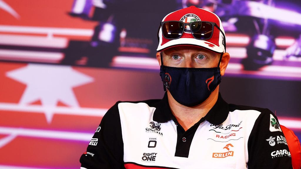 Kimi Räikkönen ei suurempia paljastuksia lähtenyt tekemään.