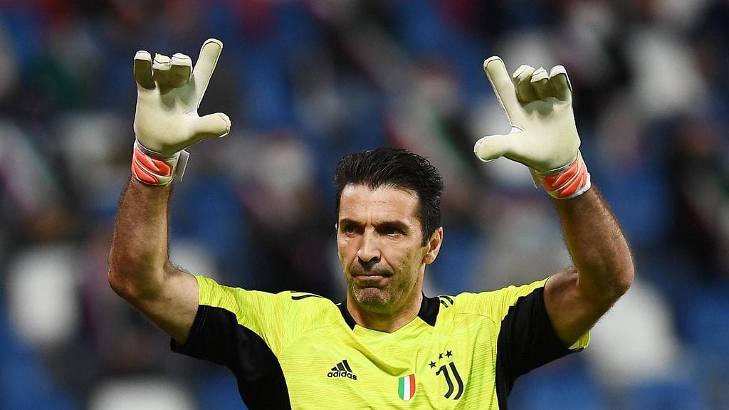 Gianluigi Buffon palaa Parmaan 20 vuoden jälkeen.