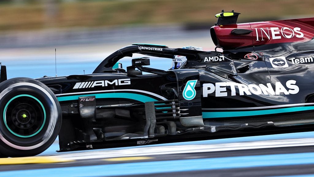 Valtteri Bottas oli kovassa vauhdissa perjantain harjoituksissa.