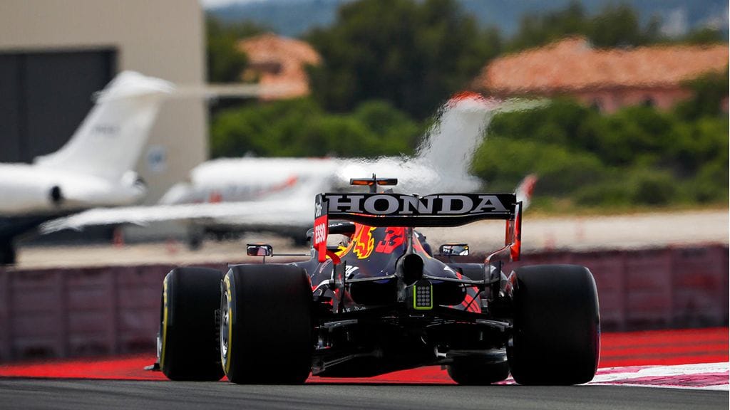 Max Verstappen oli omassa luokassaan aika-ajossa.