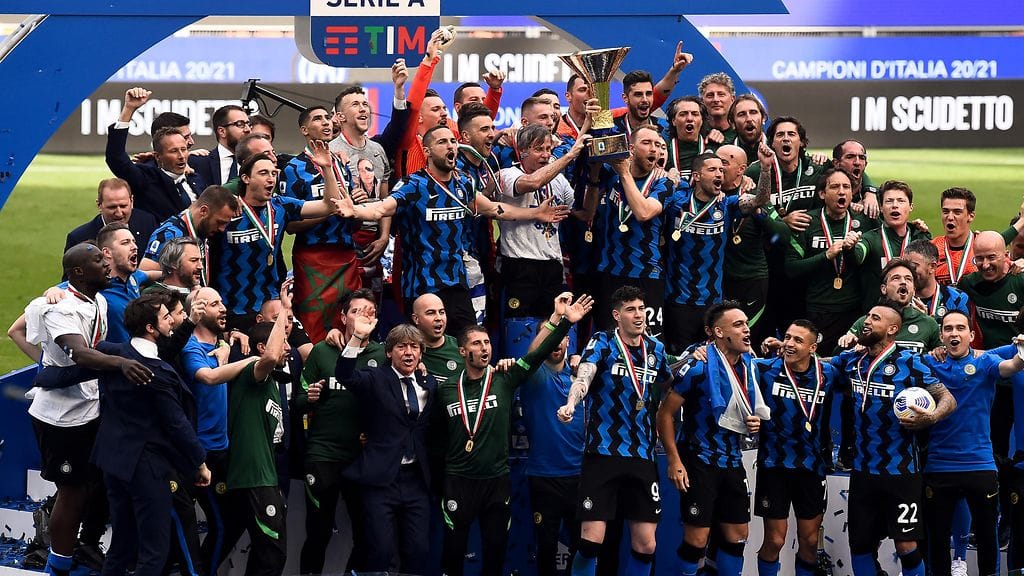 Milanolainen Internazionale juhli Serie A:n mestaruutta tällä kaudella.