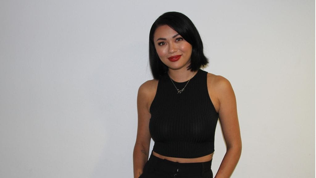 Shirly Karvinen aikoo viettää juhannusta perinteisissä merkeissä.