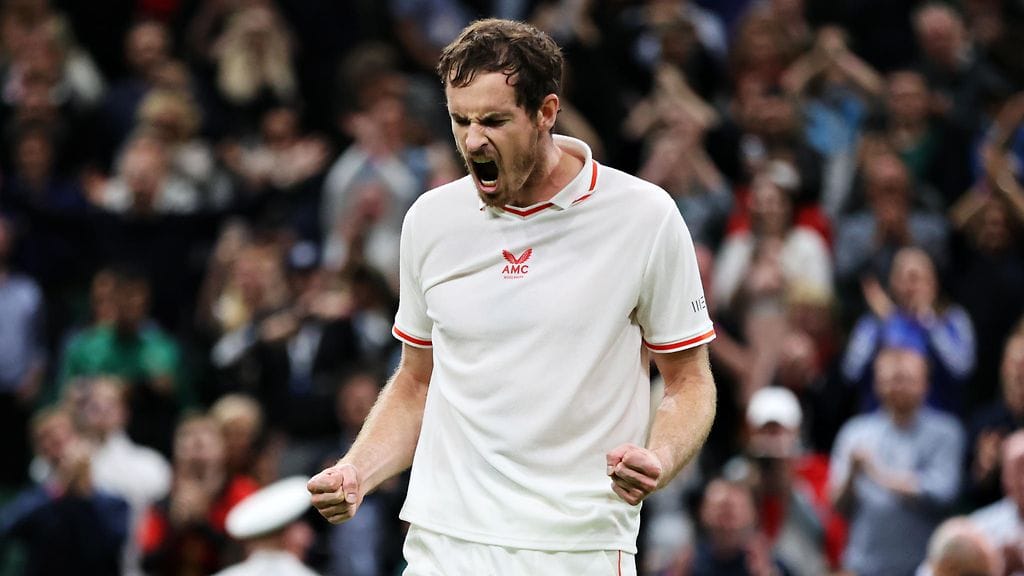 Kolminkertainen Grand Slam -voittaja Andy Murray jatkaa yhä uraansa.