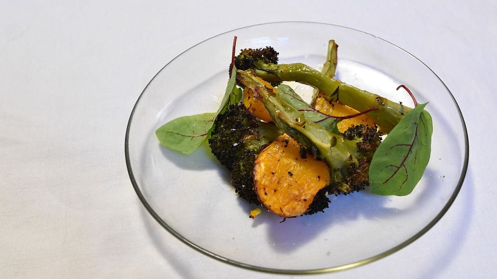 Illallinen_aidille_S2_eps5_paaruoka_003