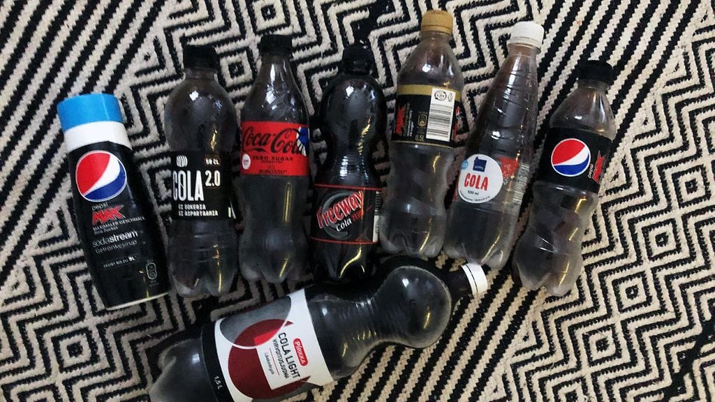 MTV Uutisten Makuja-ruokasivuilla testattiin sokerittomat kolajuomat.