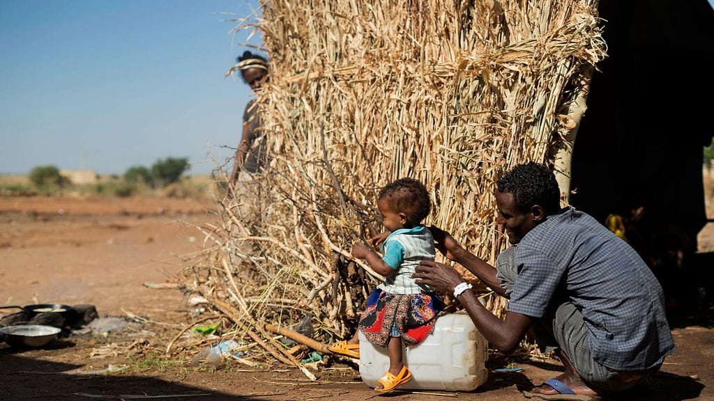 Tigrayn pakolaisia pakolaisleirillä Sudanissa, lähellä Etiopian ja Sudanin rajaa vuonna 2020.