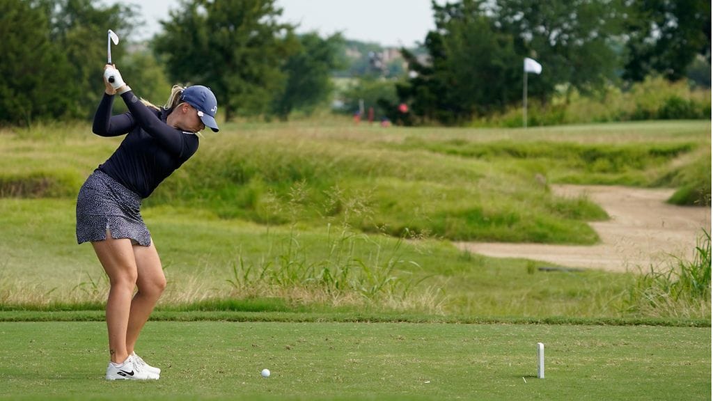 Matilda Castren lyö Texasin turnauksen kolmannella kierroksella.