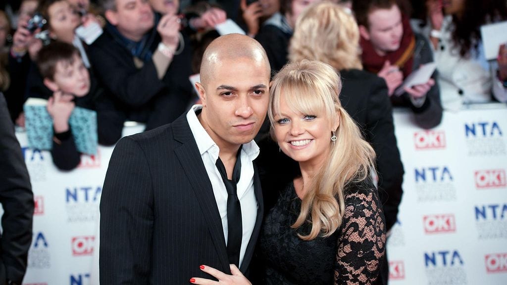 Emma Bunton meni naimisiin Jade Jonesin kanssa.