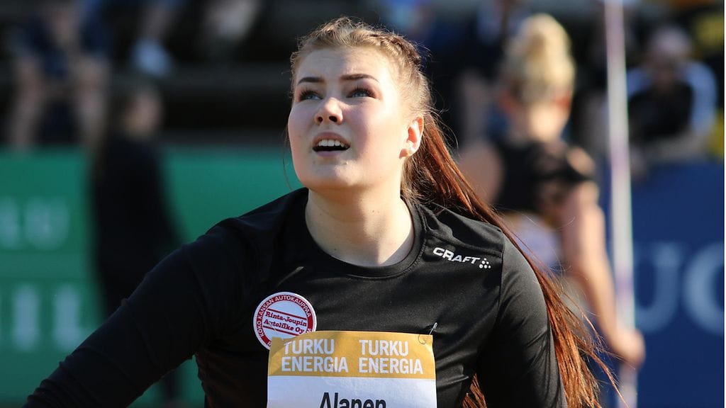 Anni-Linnea Alanen voitti Tallinnassa alle 20-vuotiaiden keihäänheiton EM-pronssia.