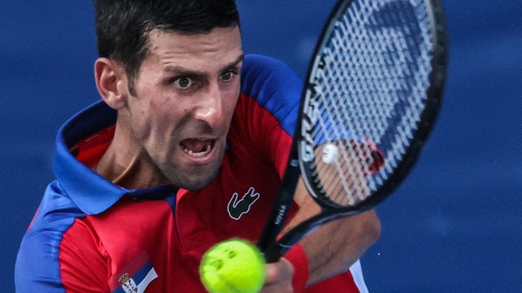 Novak Djokovic huomauttaa, että otteluita voitaisiin pelata Tokiossa myöhemminkin.