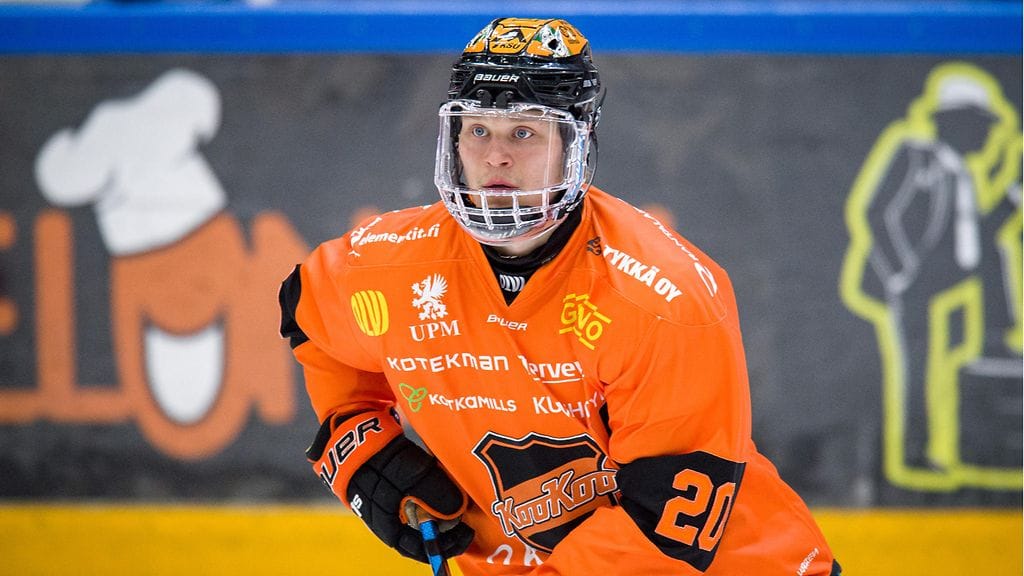 Viime kaudella KooKoossa lainalla pelannut Kasper Björkqvist solmi jatkosopimuksen Pittsburghin kanssa.