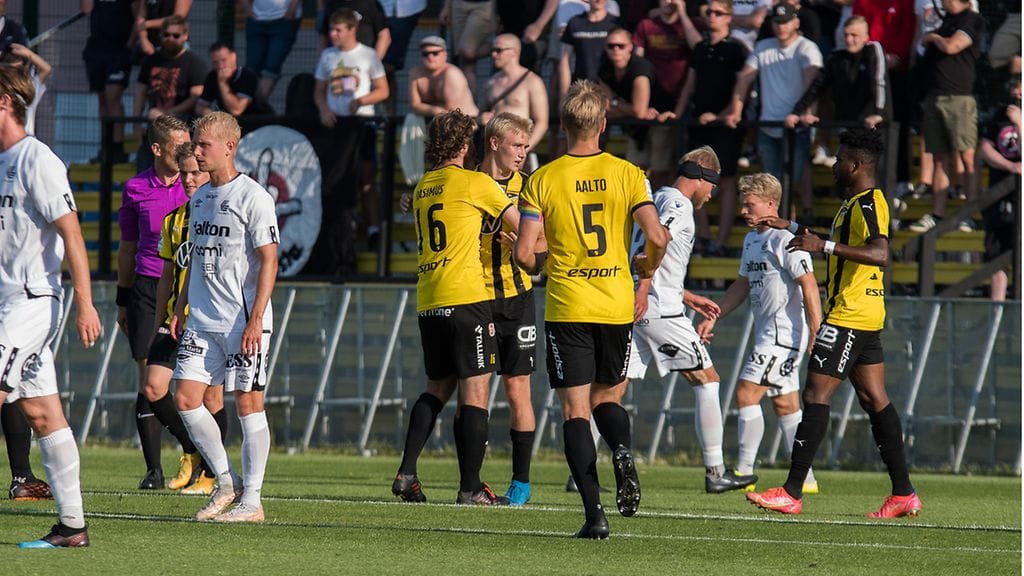 FC Hongan ja FC Lahden välinen Veikkausliigan ottelu keskeytyi rasististen huutojen vuoksi.