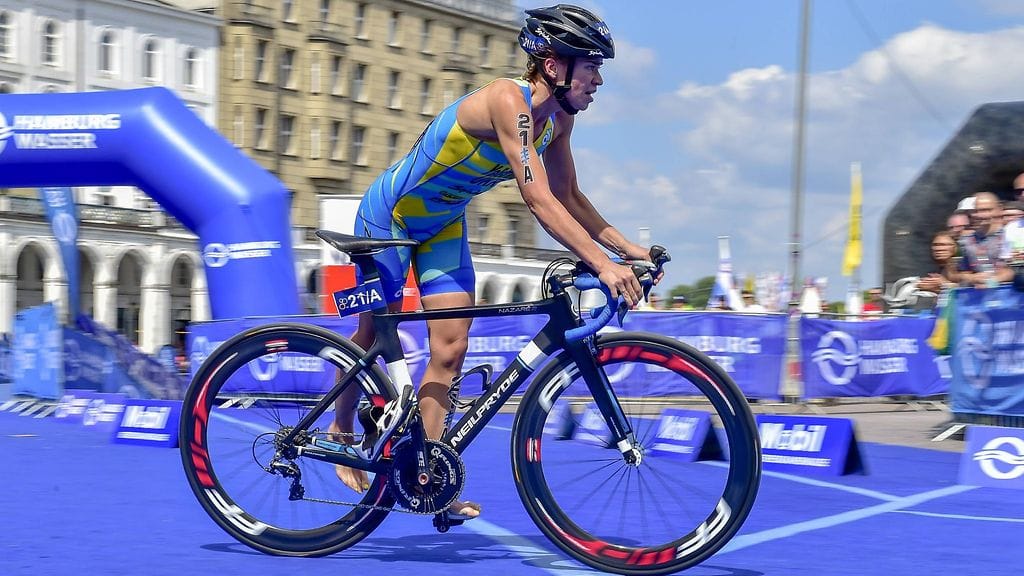 Julija Jelistratova on kilpaillut pitkään triathlonin huipulla.
