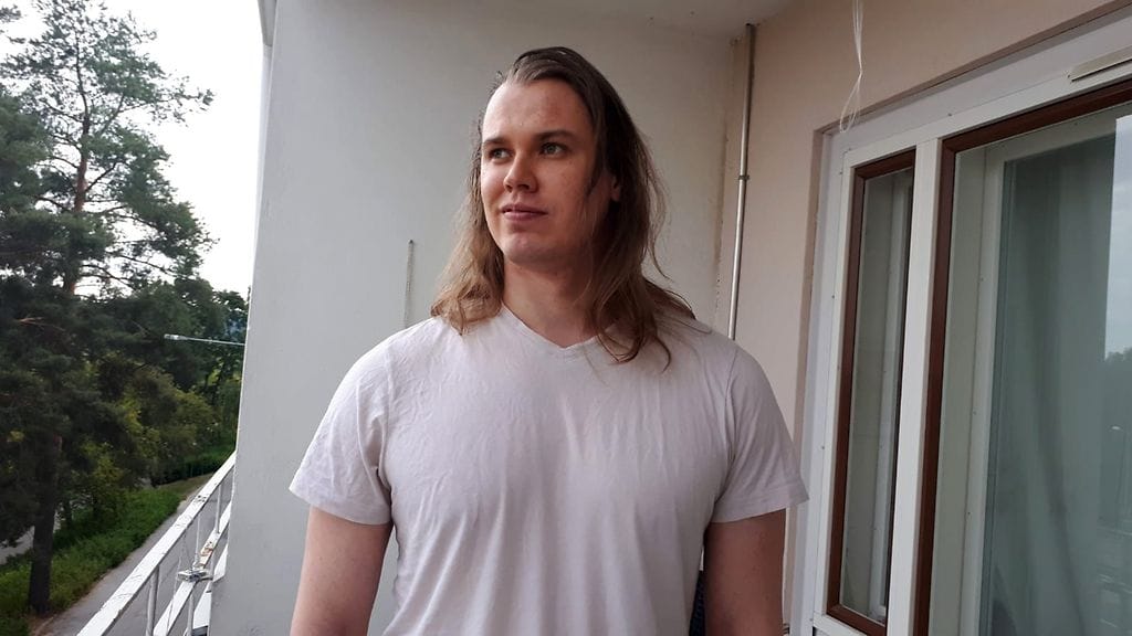 Ville Laitinen, 27, on lahjoittanut hiuksensa pois jo kahdesti. Kuvassa Villen hiukset 28.7.2021.