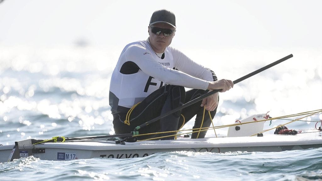 Kaarle Tapper putosi roimasti Laser-luokan tuloksissa.