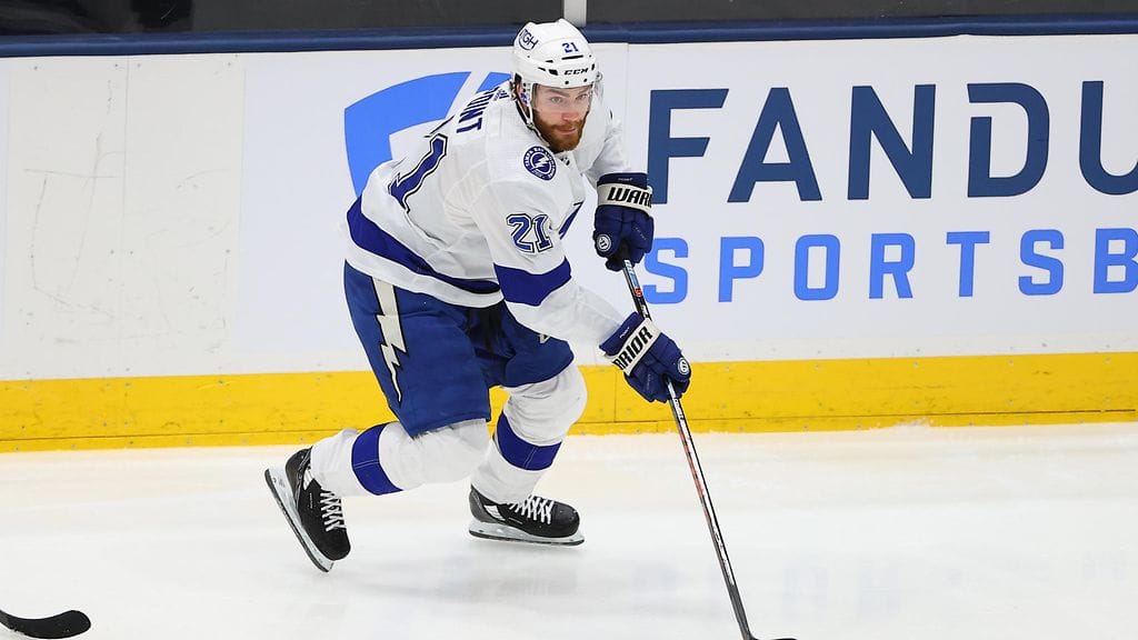 Brayden Pointin ura jatkuu Tampa Bay Lightningissa.