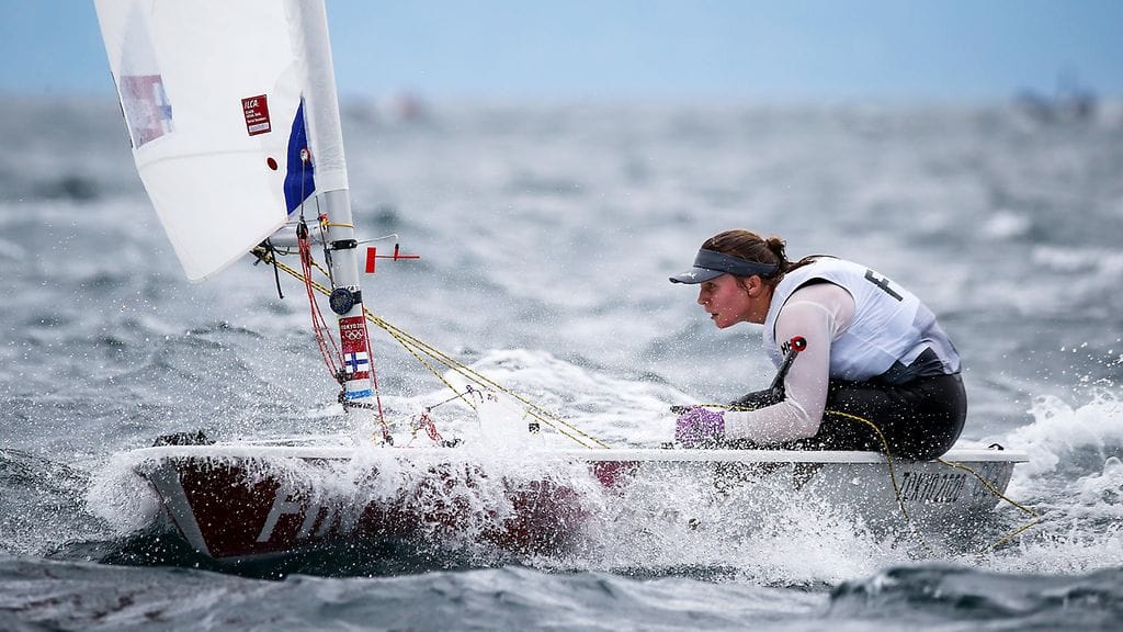 Tuula Tenkanen tekee huippujälkeä Tokion olympiaregatassa.