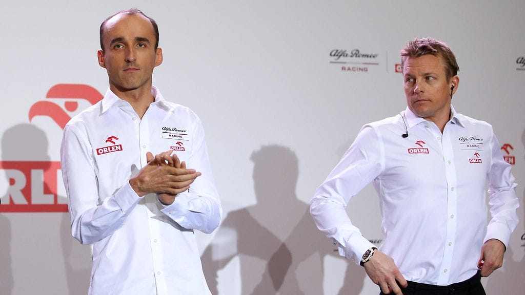 Robert Kubica ajaa Kimi Räikkösen Alfa Romeolla perjantain avausharjoituksissa.