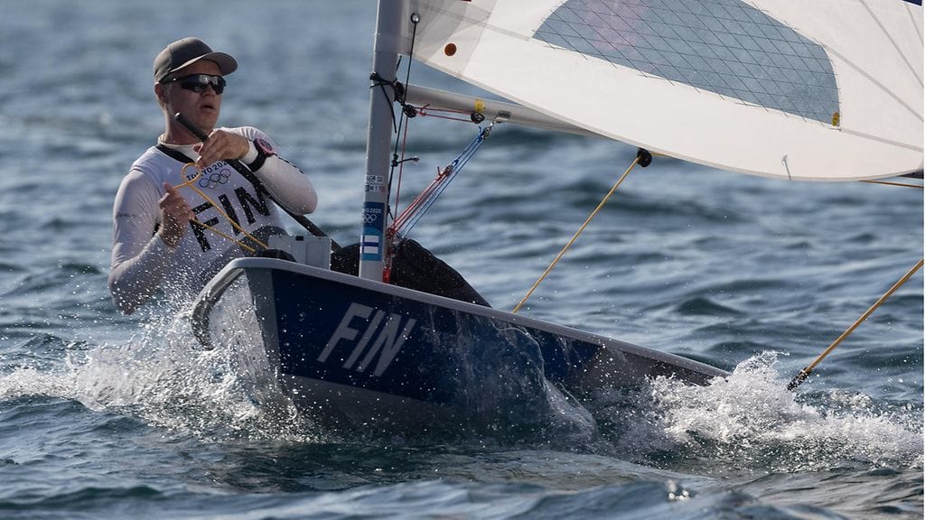 Kaarle Tapperin asemat heikkenivät torstaina.