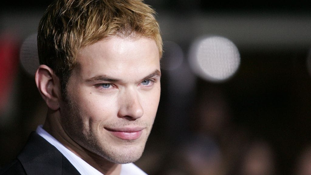 Kellan Lutz inspiroi ohjaaja Catherine Hardwickea lisäämään kananmunapussin Twilightin kahvilakohtaukseen.